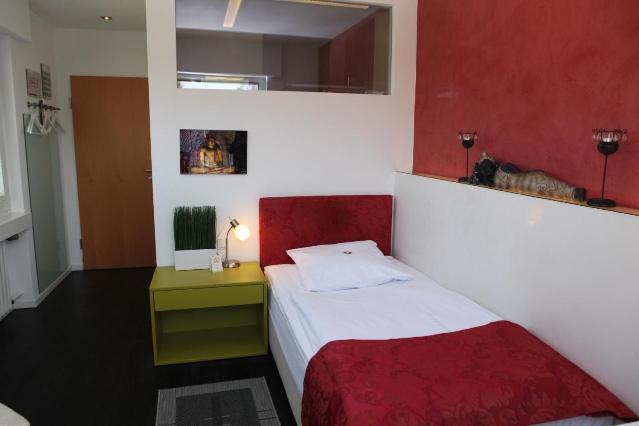 Hotel Haus Berger Koln Bagian luar foto